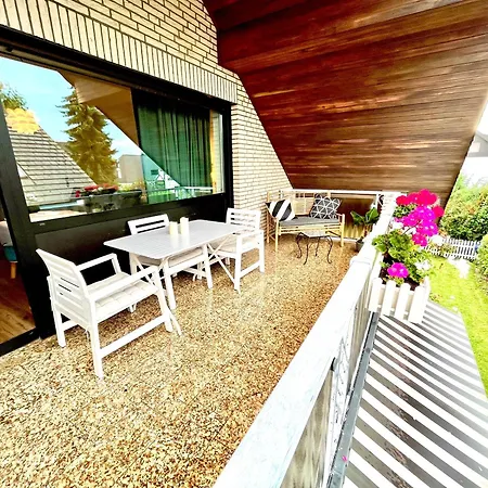 Villa Orchard Frankfurt Bed & Breakfast