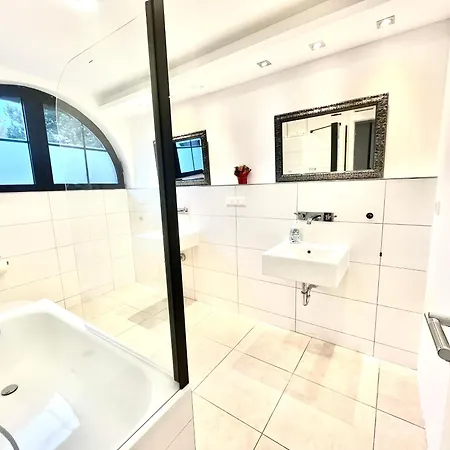 Bed & Breakfast Villa Orchard Frankfurt
