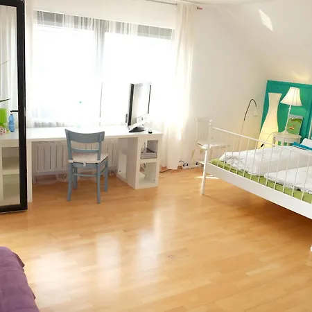 Villa Orchard Frankfurt Bed & Breakfast 5*