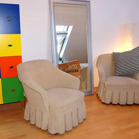 Villa Orchard Frankfurt Bed & Breakfast 5*