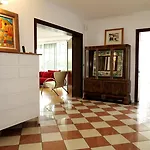 Orchard Frankfurt - Trade Fair Airport Bed & Breakfast 5*