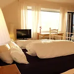 Orchard Frankfurt - Trade Fair Airport Bed & Breakfast