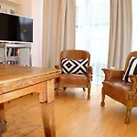 Bed & Breakfast Orchard Frankfurt - Trade Fair Airport