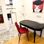 Orchard Frankfurt - Trade Fair Airport