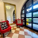 Orchard Frankfurt - Trade Fair Airport Bed & Breakfast Kriftel