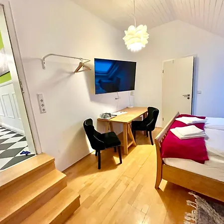 Orchard Frankfurt Bed & Breakfast Kriftel