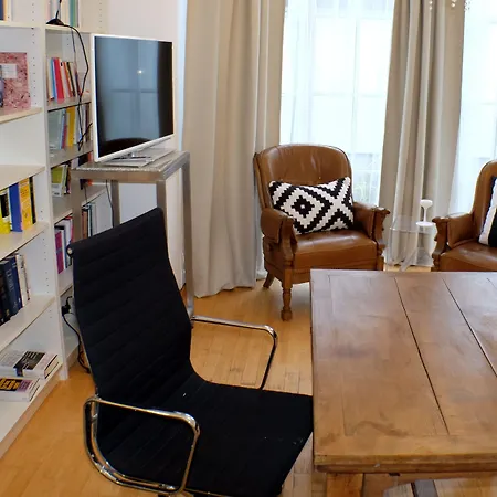 Bed & Breakfast Orchard Frankfurt - Trade Fair Airport 3*