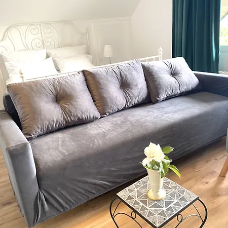 Orchard Frankfurt - Trade Fair Airport Bed & Breakfast 3*