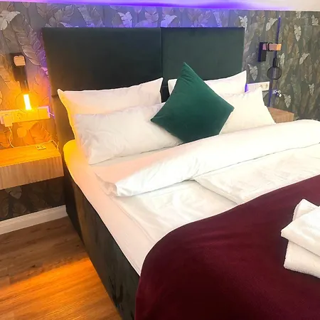 Orchard Frankfurt - Trade Fair Airport