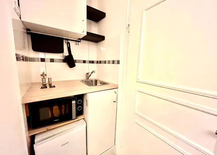 Bed & Breakfast Orchard Frankfurt 5*