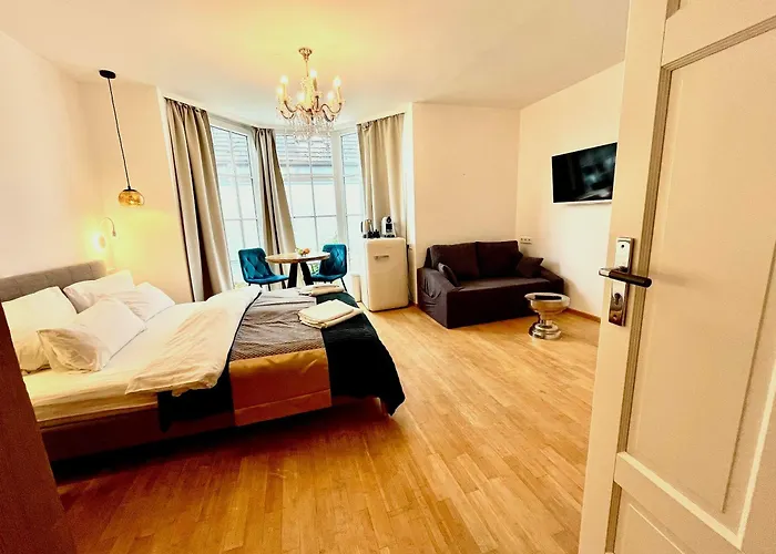 Villa Orchard Frankfurt - Trade Fair Airport