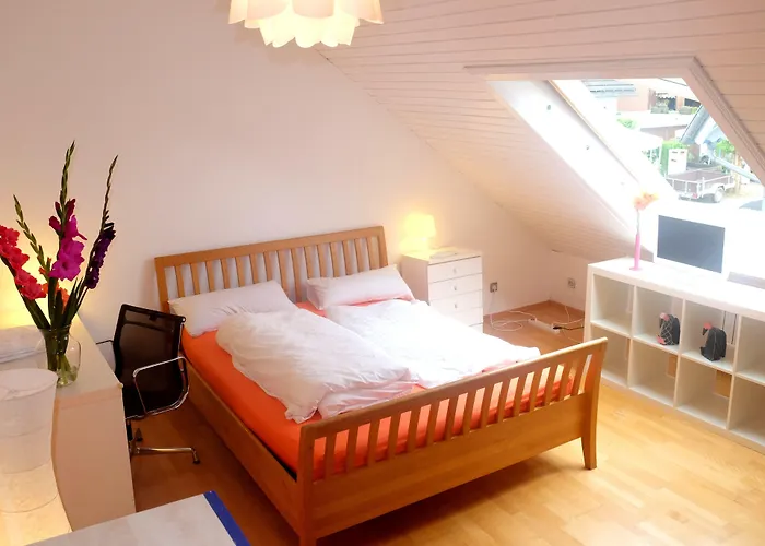 Villa Orchard Frankfurt - Trade Fair Airport 5*